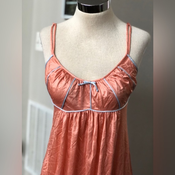 Peachy Vintage Kayser Nightgown